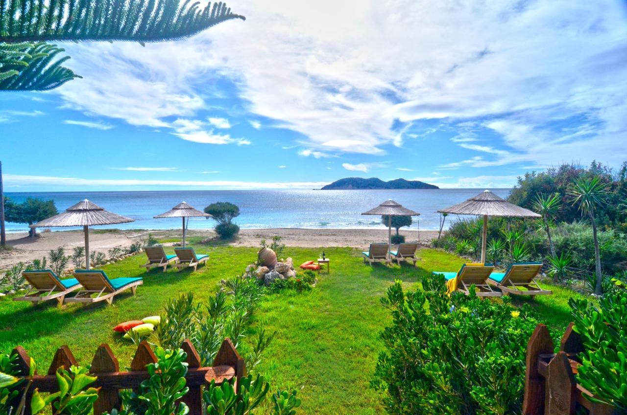 Beachfront Andriana Villa With Mini Pool And Spa Vasilikí Exteriör bild