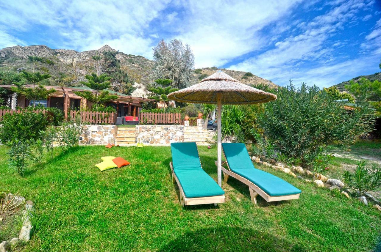 Beachfront Andriana Villa With Mini Pool And Spa Vasilikí Exteriör bild